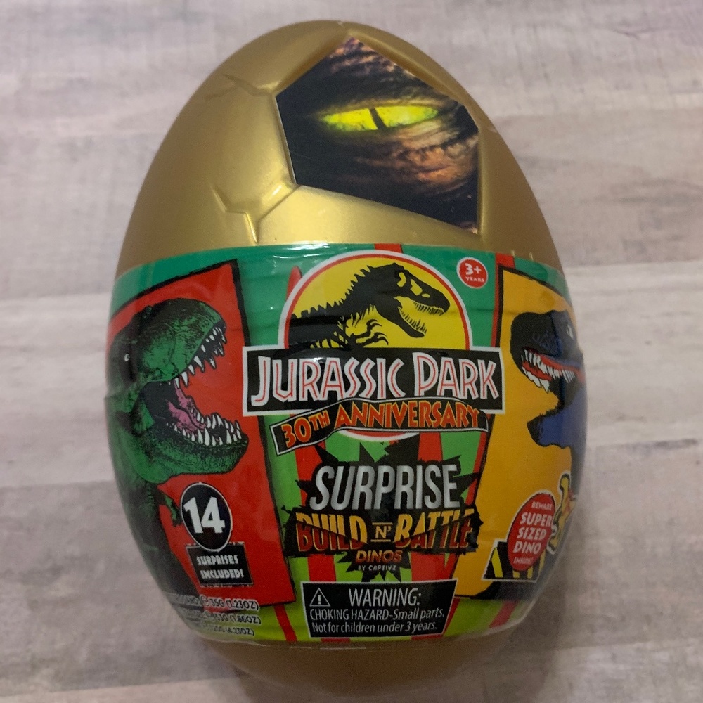 Jurassic Park 30th Anniversary Surprise Build and Battle Egg